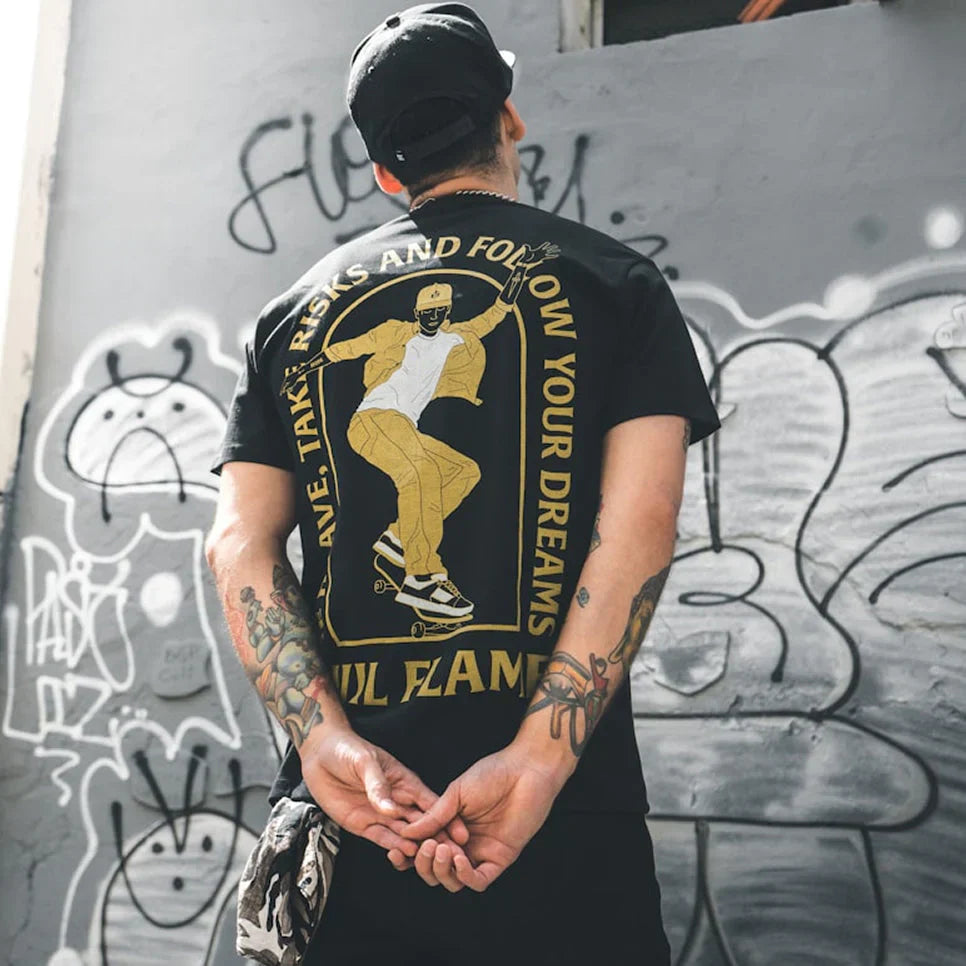 The Art of Bold Expression: How Streetwear Turns Daily Moments into Personal Statements