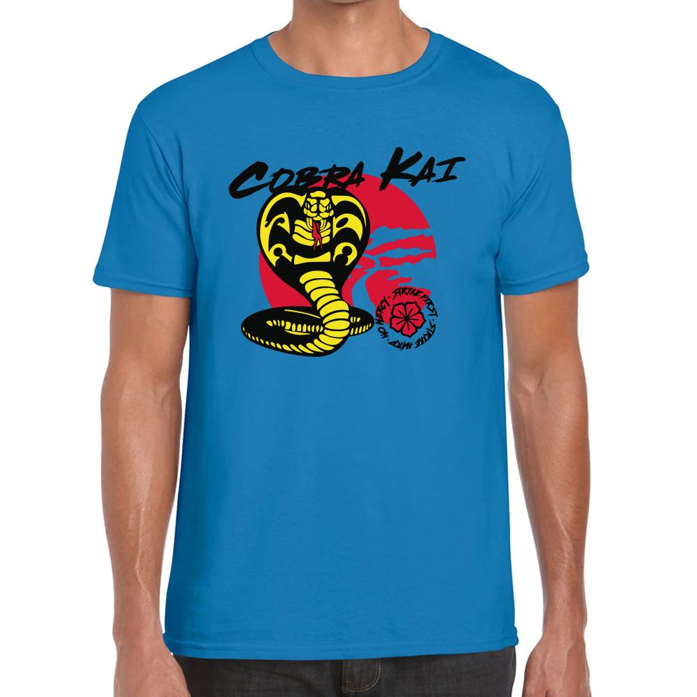 Playera Cobra Kai Cobra Standing Algodón Premium #0003262