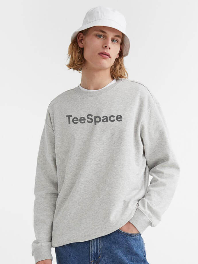 All-Over-Print Hoodie Imagen principal del producto